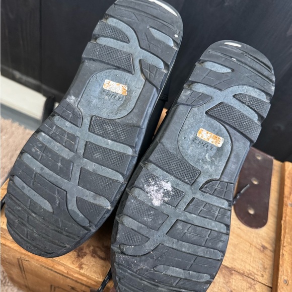 Lugz Black and Gray Rugged Boots with Durable Outsoles - Picture 2 of 3